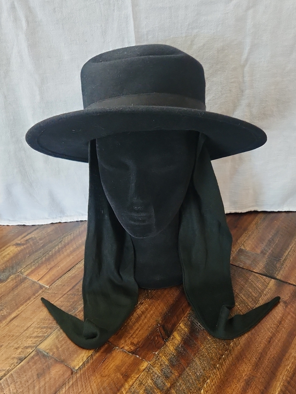 Vtg Betmar Scarved Hat